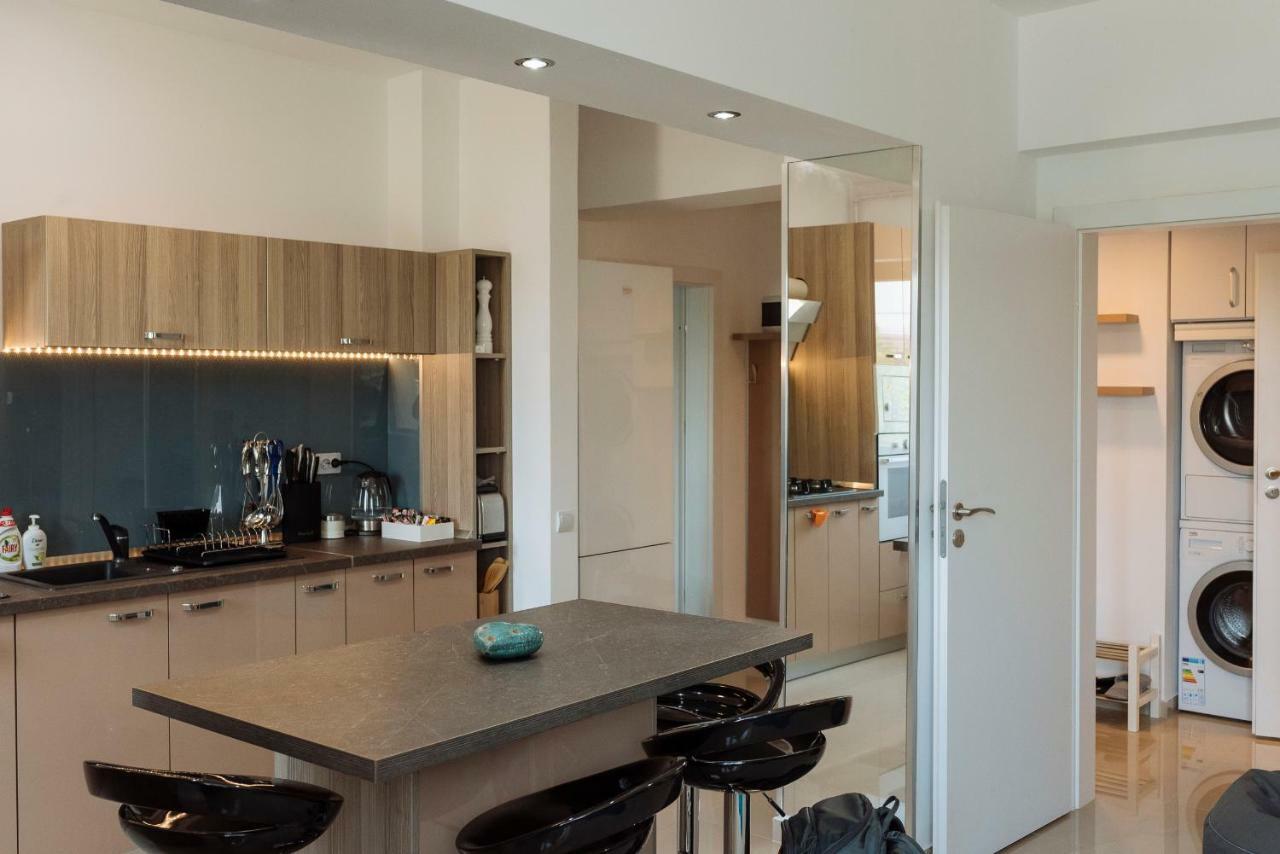 Luxury Flat 9 Near Metro Apartamento Bucareste Exterior foto