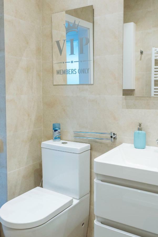 Luxury Flat 9 Near Metro Apartamento Bucareste Exterior foto